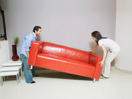 Как выбрать безопасную и прочную мебель